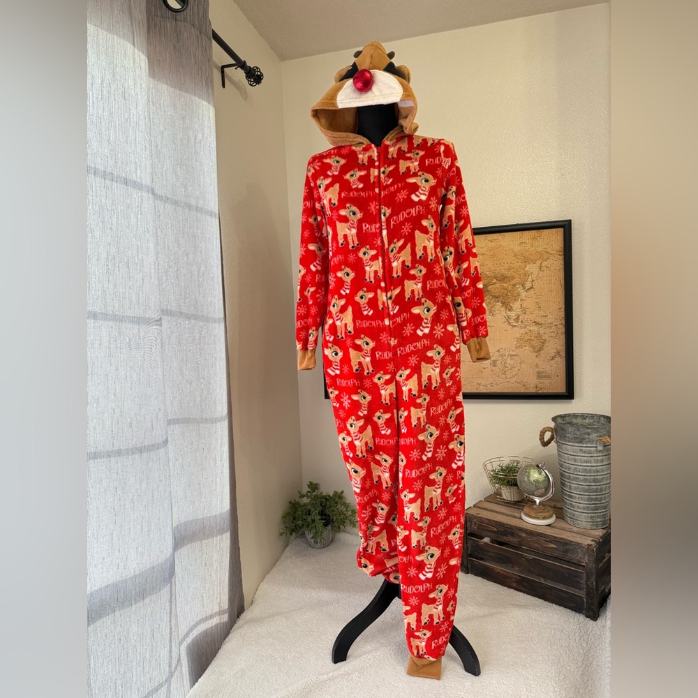 Rudolph the red nosed reindeer one piece pajamas